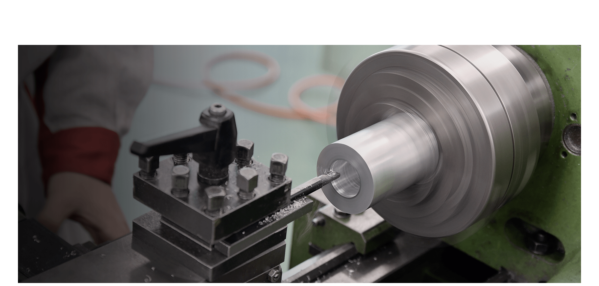 北海道室蘭市に拠点を置く野本工業株式会社　金属加工から配管工事・機械据付まで一貫対応